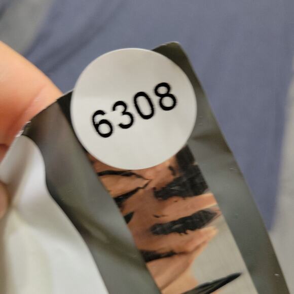 OKC Shirt Womens Medium NBA Basketball Oklahoma City Thunder Gray Long Lined Tee - Picture 12 of 12